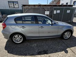 Grau Gebraucht 2007 BMW 118 Kleinwagen | 3.200 € (Fairer Preis)