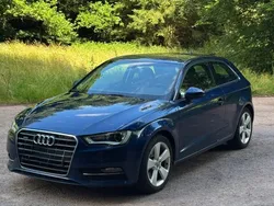 Blau Gebraucht 2014 Audi A3 Ambition Limousine | 17.999 € (Etwas zu teuer)