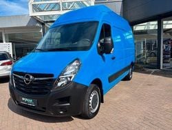 Blau Gebraucht 2021 Opel Movano Van | 19.750 € (Guter Preis)