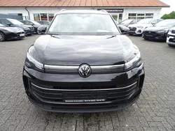 Schwarz Gebraucht 2024 VW Tiguan Life SUV | 33.950 € (Superpreis)