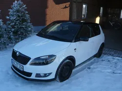 Weiß Gebraucht 2013 Skoda Fabia Monte Carlo Limousine | 8.890 € (Teuer)