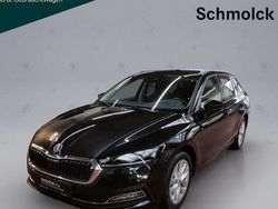 Blackmagic perleffekt met. Gebraucht 2022 Skoda Octavia Style Kombi | 25.890 € (Fairer Preis)