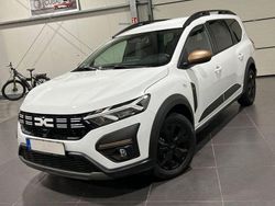 Weiß Gebraucht 2024 Dacia Jogger Van / Kleinbus | 19.995 € (Guter Preis)