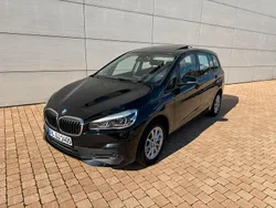 Schwarz Gebraucht 2018 BMW 216 Kombi | 13.500 € (Fairer Preis)