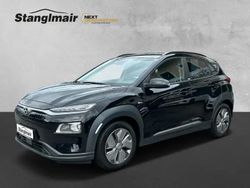 Phantom black Gebraucht 2021 Hyundai Kona Premium SUV | 22.990 € (Etwas zu teuer)