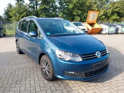 Blau Gebraucht 2016 VW Sharan Allstar Van / Kleinbus | 18.990 € (Fairer Preis)