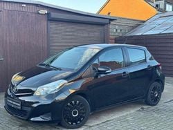 Schwarz Gebraucht 2012 Toyota Yaris Life Kleinwagen | 5.750 € (Fairer Preis)