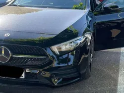 Schwarz Gebraucht 2021 Mercedes A200 Edition Kleinwagen | 31.500 € (Teuer)