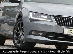 Grau Gebraucht 2016 Skoda Superb LAURIN & KLEMENT Kombi | 17.250 € (Guter Preis)