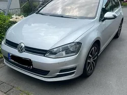 Grau Gebraucht 2016 VW Golf VII Limousine | 12.400 € (Guter Preis)