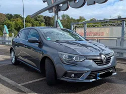 Grau Gebraucht 2017 Renault Mégane IV Life Limousine | 9.400 € (Guter Preis)
