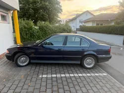 Blau Gebraucht 1998 BMW 523 Limousine | 1.100 € (Superpreis)