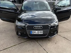 Schwarz Gebraucht 2011 Audi A1 Attraction Kleinwagen | 4.500 € (Etwas zu teuer)