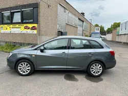 Grau Gebraucht 2012 Seat Ibiza ST Style Kombi | 3.600 € (Guter Preis)