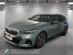 Grün Gebraucht 2024 BMW 520 M Sport Limousine | 50.950 € (Guter Preis)