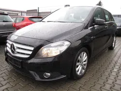 Schwarz Gebraucht 2012 Mercedes B200 Van / Kleinbus | 7.950 € (Etwas zu teuer)
