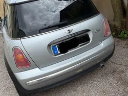 Silber Gebraucht 2002 Mini Cooper Kleinwagen | 1.900 €