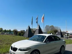 Weiß Gebraucht 2016 BMW M240 M Sport Coupé | 15.850 €
