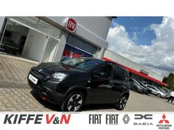 Cinema schwarz Gebraucht 2024 Fiat Panda Cross Cross Kleinwagen | 16.390 € (Etwas zu teuer)