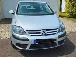 Silber Gebraucht 2005 VW Golf Plus Comfortline Van / Kleinbus | 4.200 € (Fairer Preis)