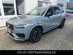 Grau Gebraucht 2024 Volvo XC90 Plus SUV | 64.890 € (Fairer Preis)