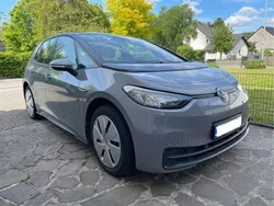 Grau Gebraucht 2021 VW ID.3 Pure Kleinwagen | 17.490 € (Superpreis)