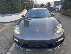 Grau Gebraucht 2017 Porsche Panamera Turbo Sport Turismo Limousine | 57.900 € (Superpreis)