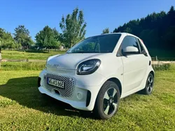 Weiß Gebraucht 2021 Smart ForTwo Electric Drive Cabrio | 12.200 € (Fairer Preis)