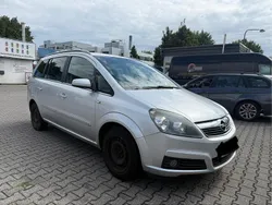 Grau Gebraucht 2006 Opel Zafira Van / Kleinbus | 950 € (Superpreis)