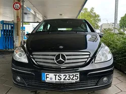 Schwarz Gebraucht 2006 Mercedes 200 Kombi | 4.200 €