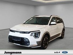 Weiß Gebraucht 2023 Kia e-Niro Inspiration SUV | 29.990 € (Etwas zu teuer)