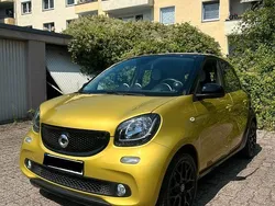 Schwarz Gebraucht 2014 Smart ForFour Passion Limousine | 6.499 € (Fairer Preis)