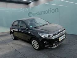 Schwarz Gebraucht 2021 Kia Rio Edition 7 Limousine | 14.330 € (Etwas zu teuer)