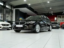 Schwarz ii Gebraucht 2020 BMW 330e Advantage Kombi | 25.980 € (Fairer Preis)