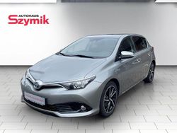 Titansilber Gebraucht 2017 Toyota Auris Hybrid Edition-S Limousine | 11.980 € (Guter Preis)