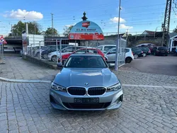 Grau Gebraucht 2022 BMW 318 Shadowline Limousine | 23.900 € (Teuer)