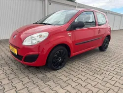 Rot Gebraucht 2010 Renault Twingo Kleinwagen | 2.900 € (Fairer Preis)