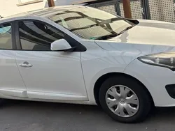 Weiß Gebraucht 2014 Renault Mégane III Initiale Paris Limousine | 6.000 € (Fairer Preis)