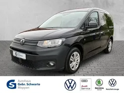 Schwarz Gebraucht 2022 VW Caddy Basis Van / Kleinbus | 21.950 € (Guter Preis)