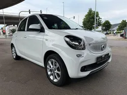 Weiß Gebraucht 2018 Smart ForFour Basis Limousine | 11.990 € (Fairer Preis)