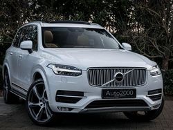 Weiß Gebraucht 2017 Volvo XC90 Inscription SUV | 21.990 € (Fairer Preis)
