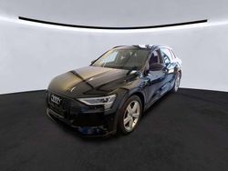 Brillantschwarz Gebraucht 2022 Audi e-tron Advanced SUV | 33.370 € (Guter Preis)