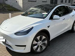 Weiß Gebraucht 2023 Tesla Model Y SUV | 31.500 € (Guter Preis)