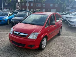 Rot Gebraucht 2009 Opel Meriva Selection Van / Kleinbus | 3.499 € (Teuer)