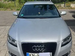 Silber Gebraucht 2012 Audi A3 Sportback Ambition Kombi | 9.800 € (Fairer Preis)