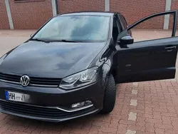 Grau Gebraucht 2015 VW Polo LOUNGE Limousine | 4.500 € (Guter Preis)