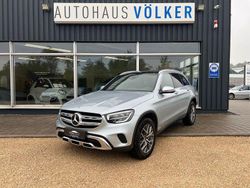 Hightech silber Gebraucht 2022 Mercedes GLC300e SUV | 35.500 € (Fairer Preis)