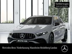 Grau Gebraucht 2025 Mercedes A35 AMG AMG Limousine | 49.950 € (Fairer Preis)