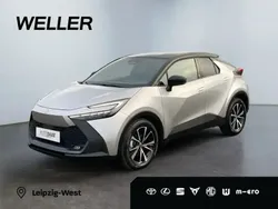 Shimmering silver metallic / dach schwarz (silber) Neu 2025 Toyota C-HR Team SUV | 36.490 € (Fairer Preis)