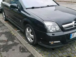 Schwarz Gebraucht 2005 Opel Signum Kombi | 1.000 € (Fairer Preis)